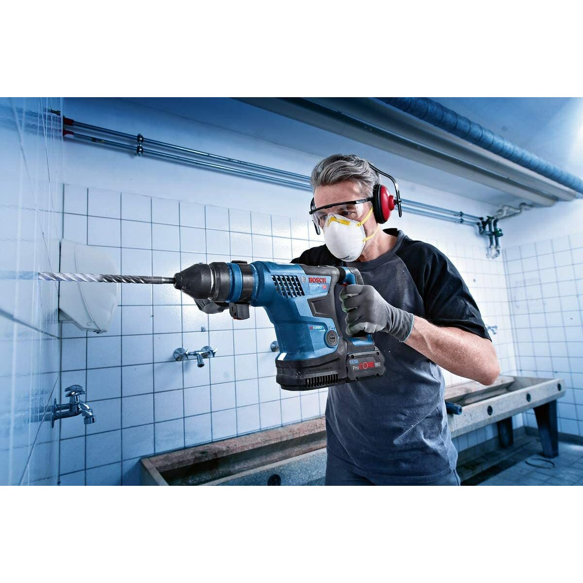 Set de taladro y accesorios BOSCH SDSPlus GBH 18 V